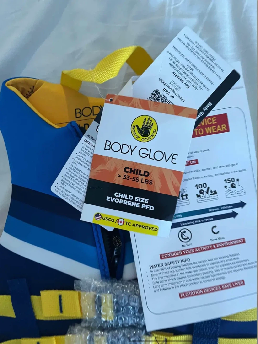 New with tags- child life jacket (33-55lbs) - photo 4