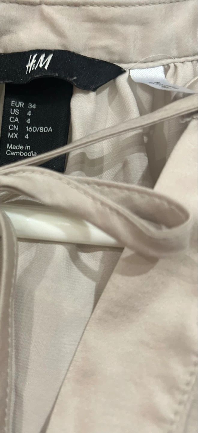 H&M Beige Satin Blouse - photo 2