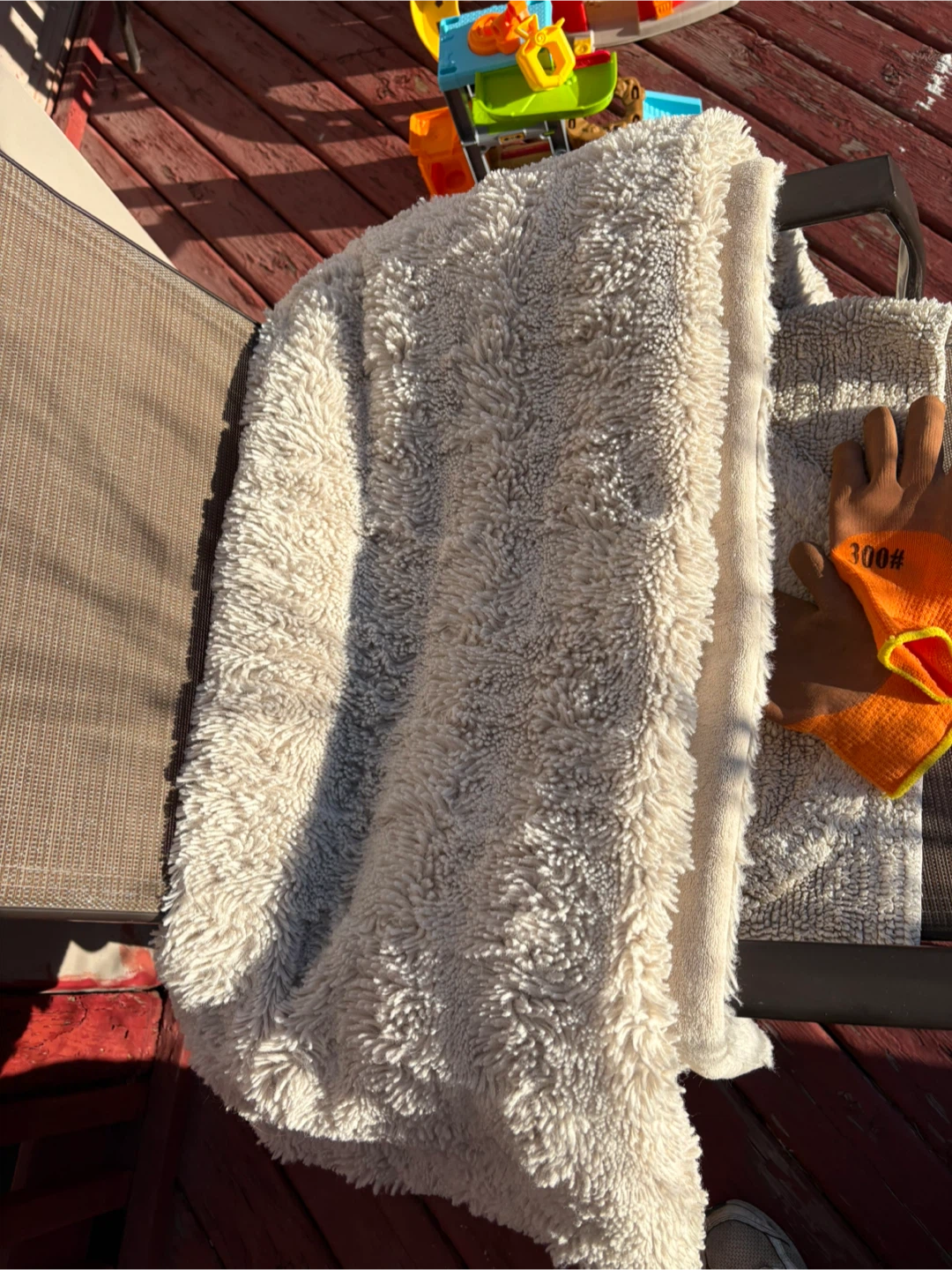 Cream Faux Fur Throw Blanket