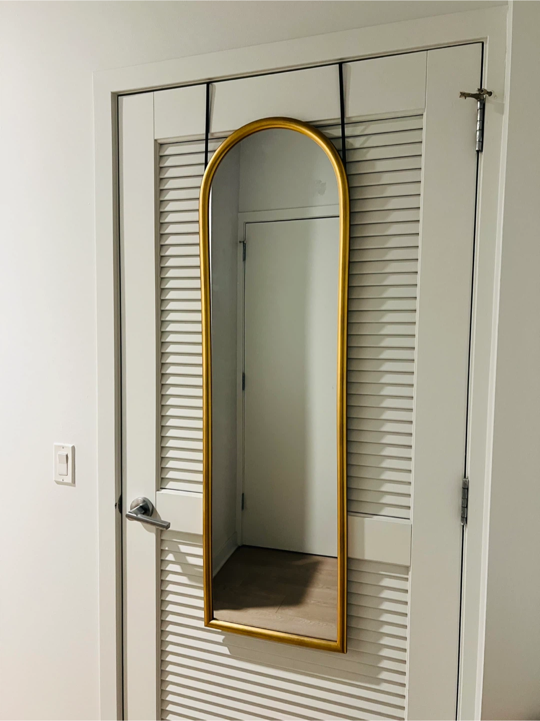 Gold Arch Wall Mirror