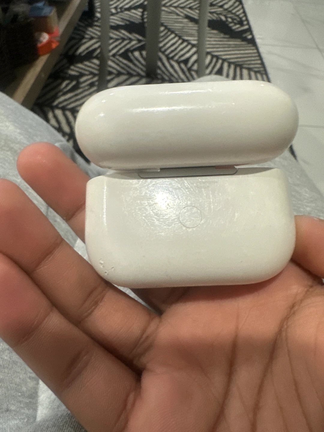 Apple AirPods Pro (1st Generation) - photo 3