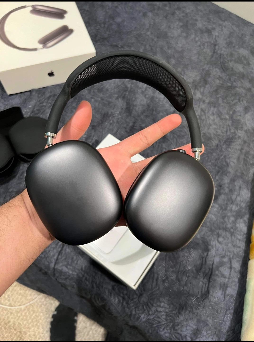Apple AirPods Max Wireless Headphones - Midnight - photo 5