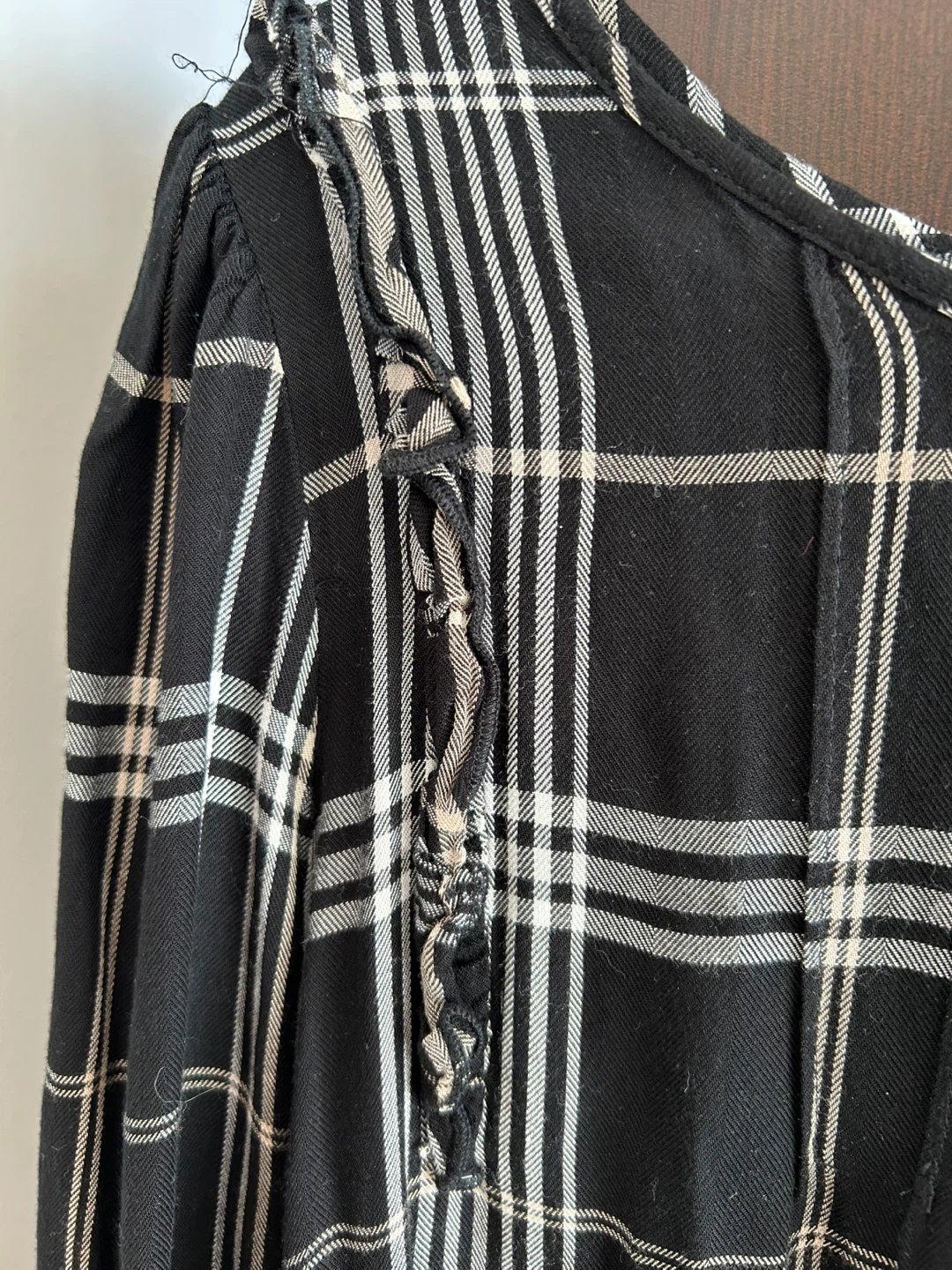 Meg & Margot Black Plaid Long Sleeve Top