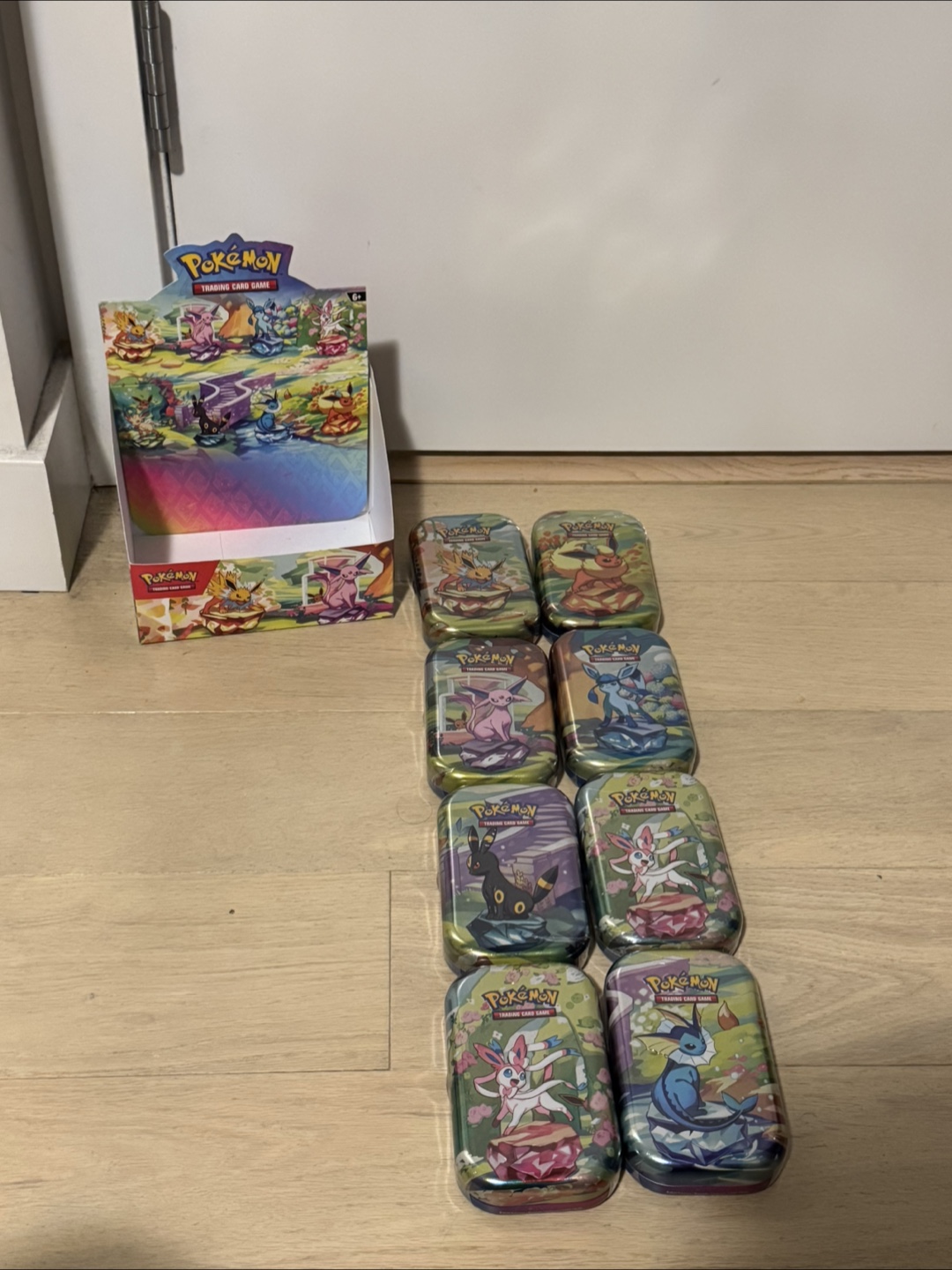 Prismatic evolution mini tin display full set - photo 2