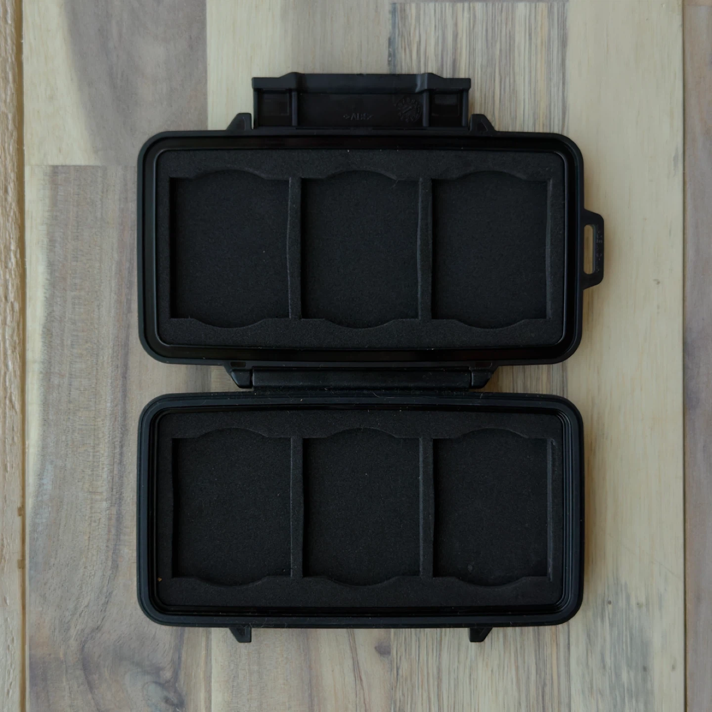 Pelican Memory Card Case Holder - photo 3