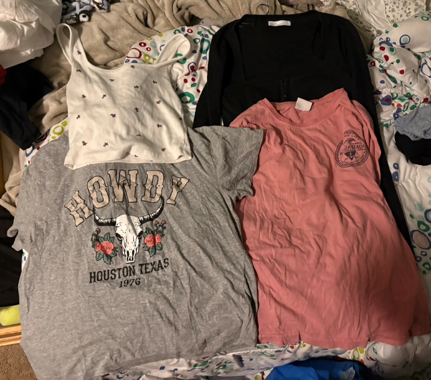 Assorted Women's Tops Bundle - photo 5