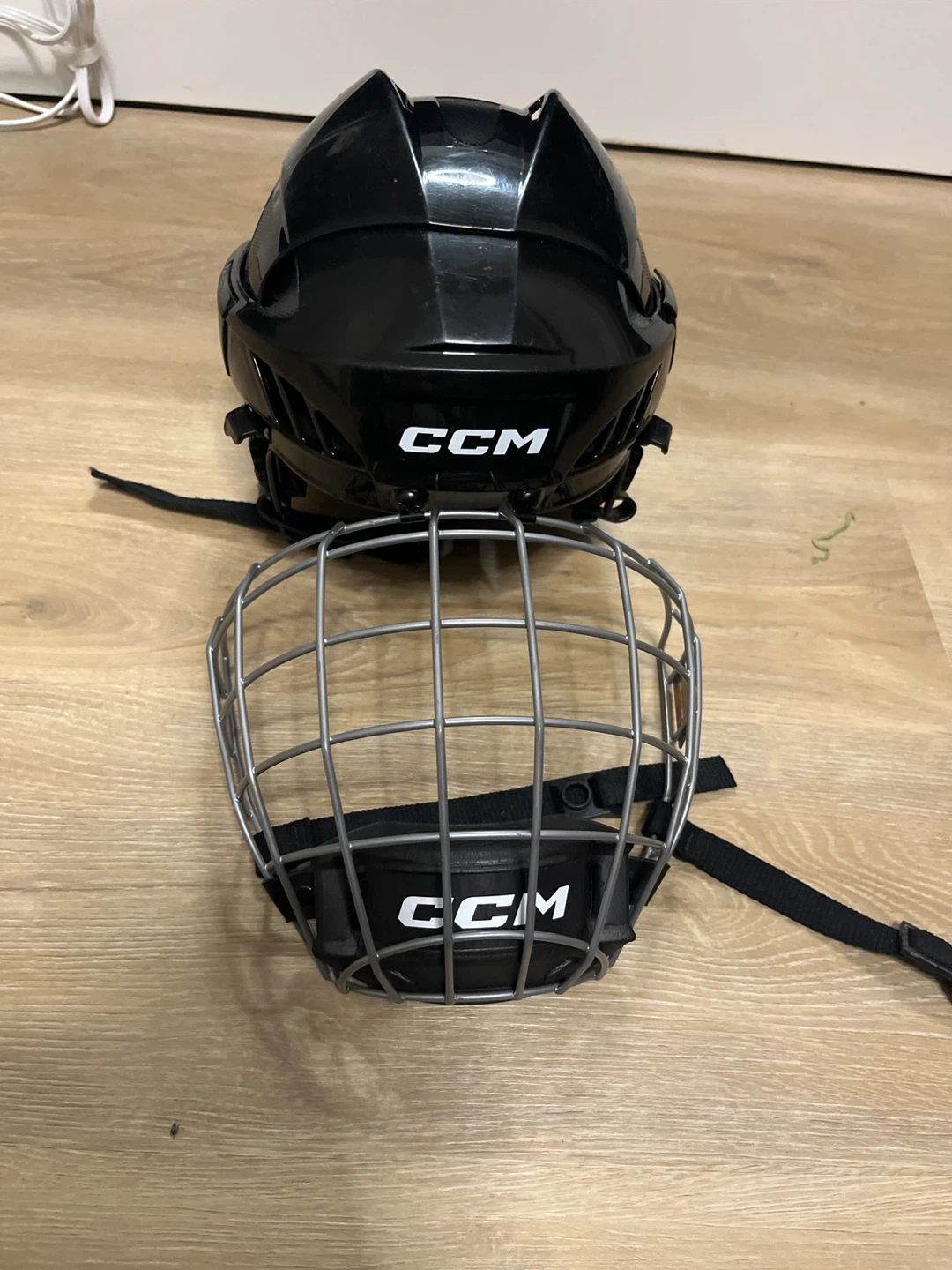 CCM Hockey Helmet with Cage - photo 3