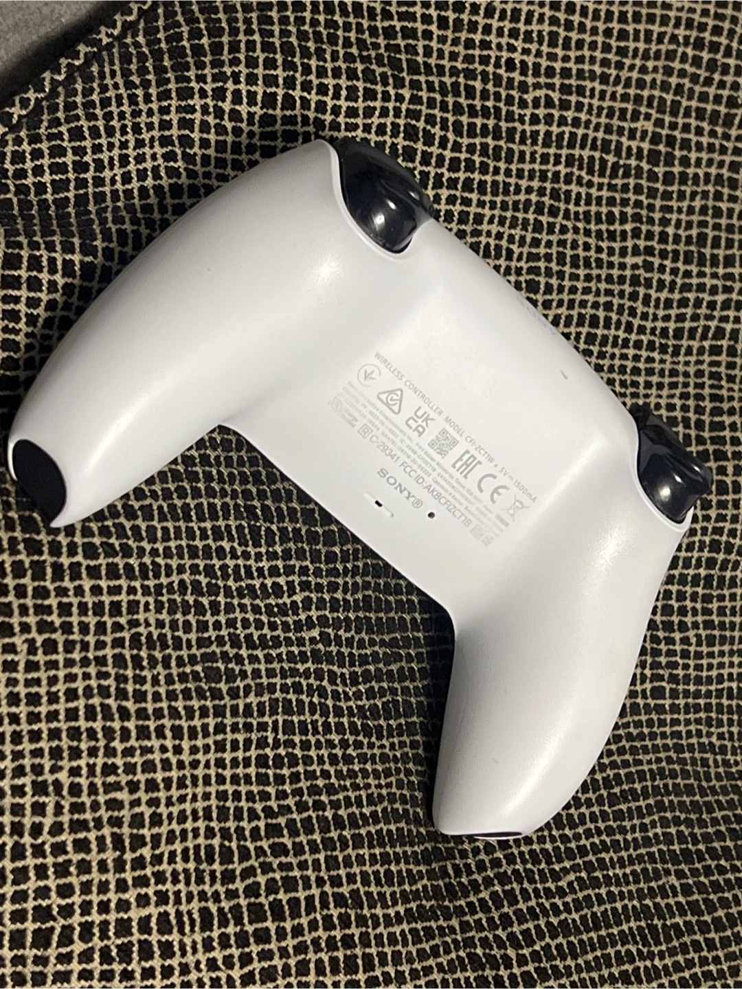 Sony DualSense Wireless Controller for PS5 - photo 3