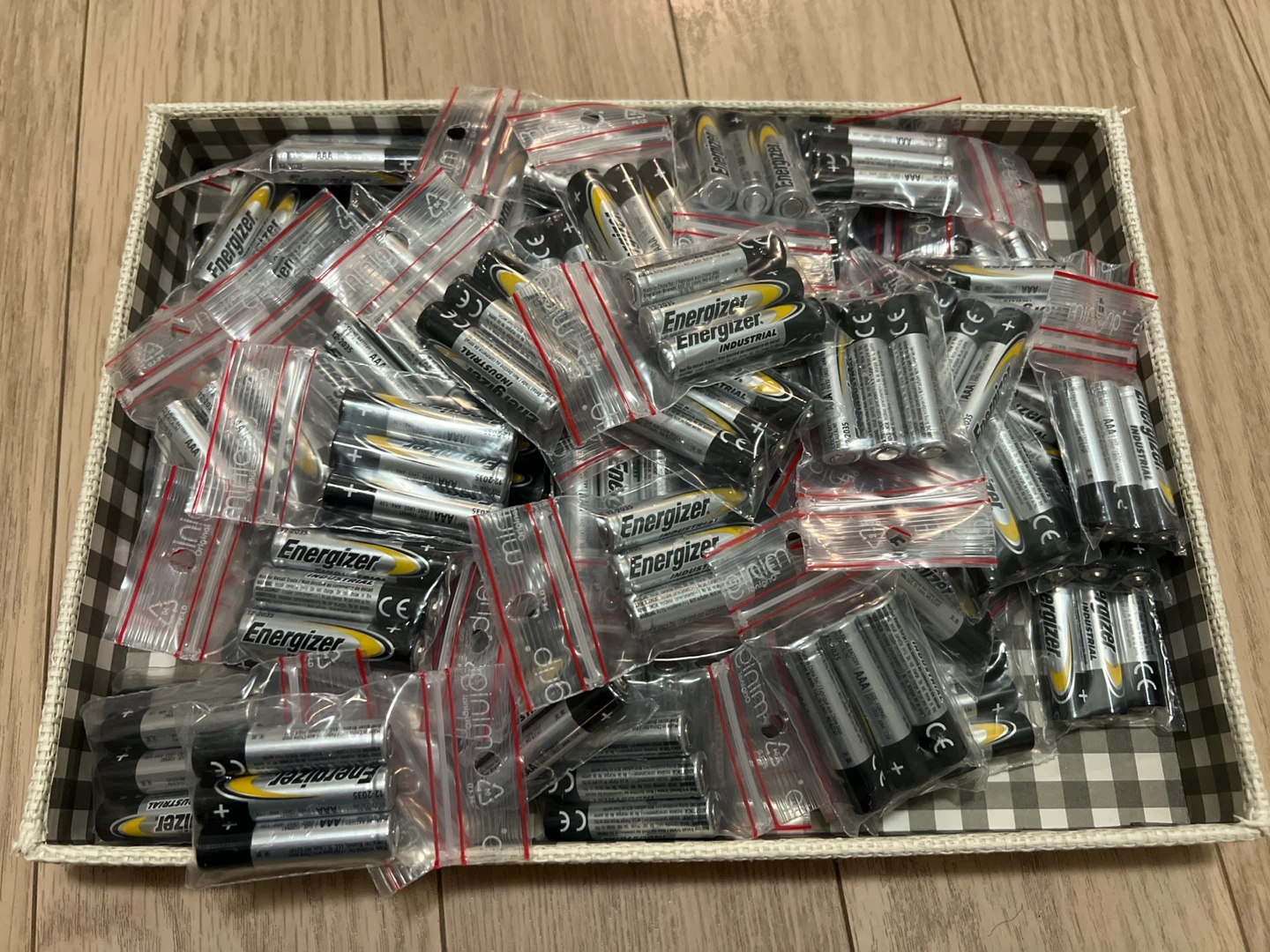 Energizer AAA Industrial Alkaline Batteries