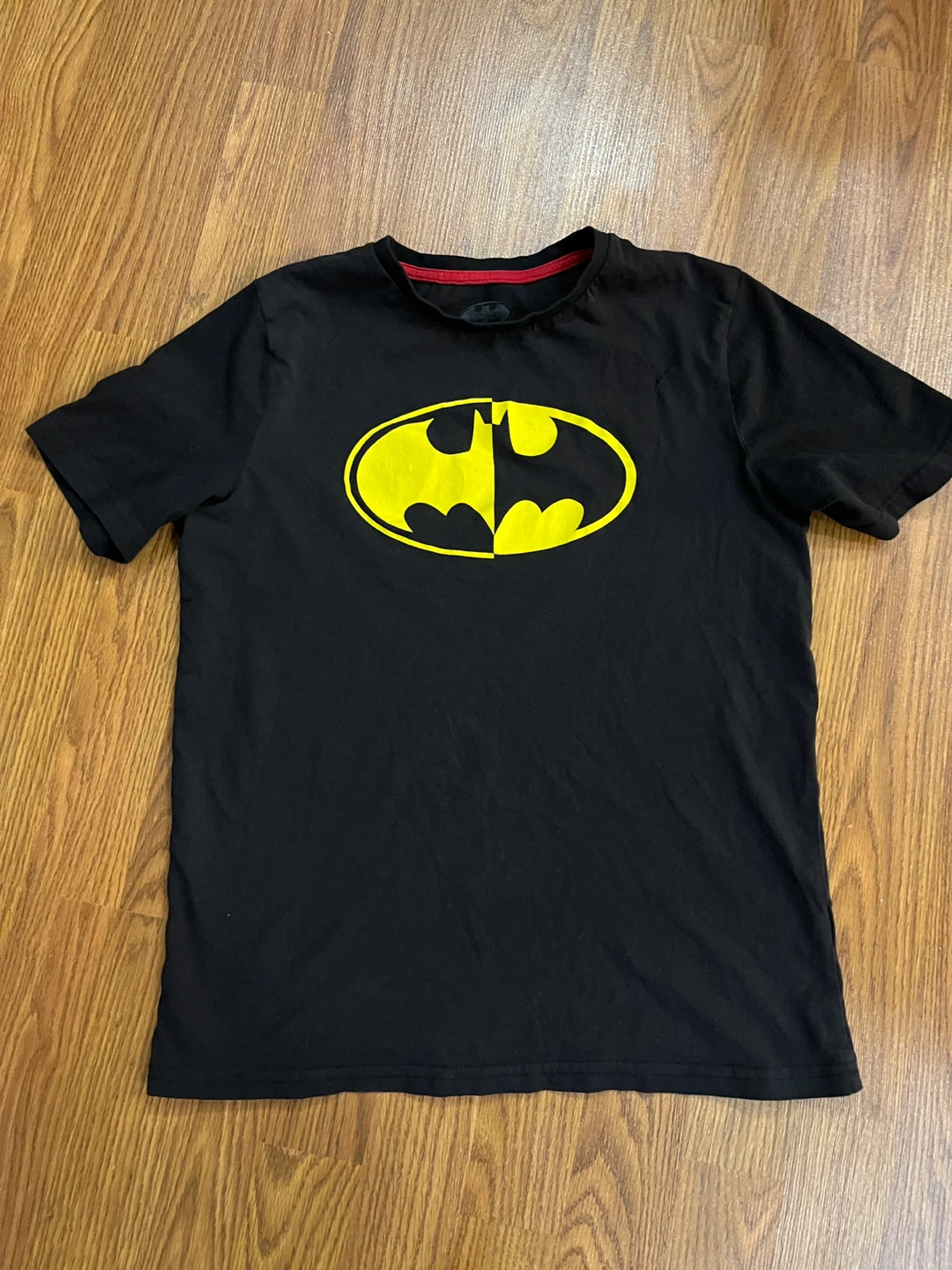 NTD boys’ XL 14/16 Batman graphic t-shirt, black