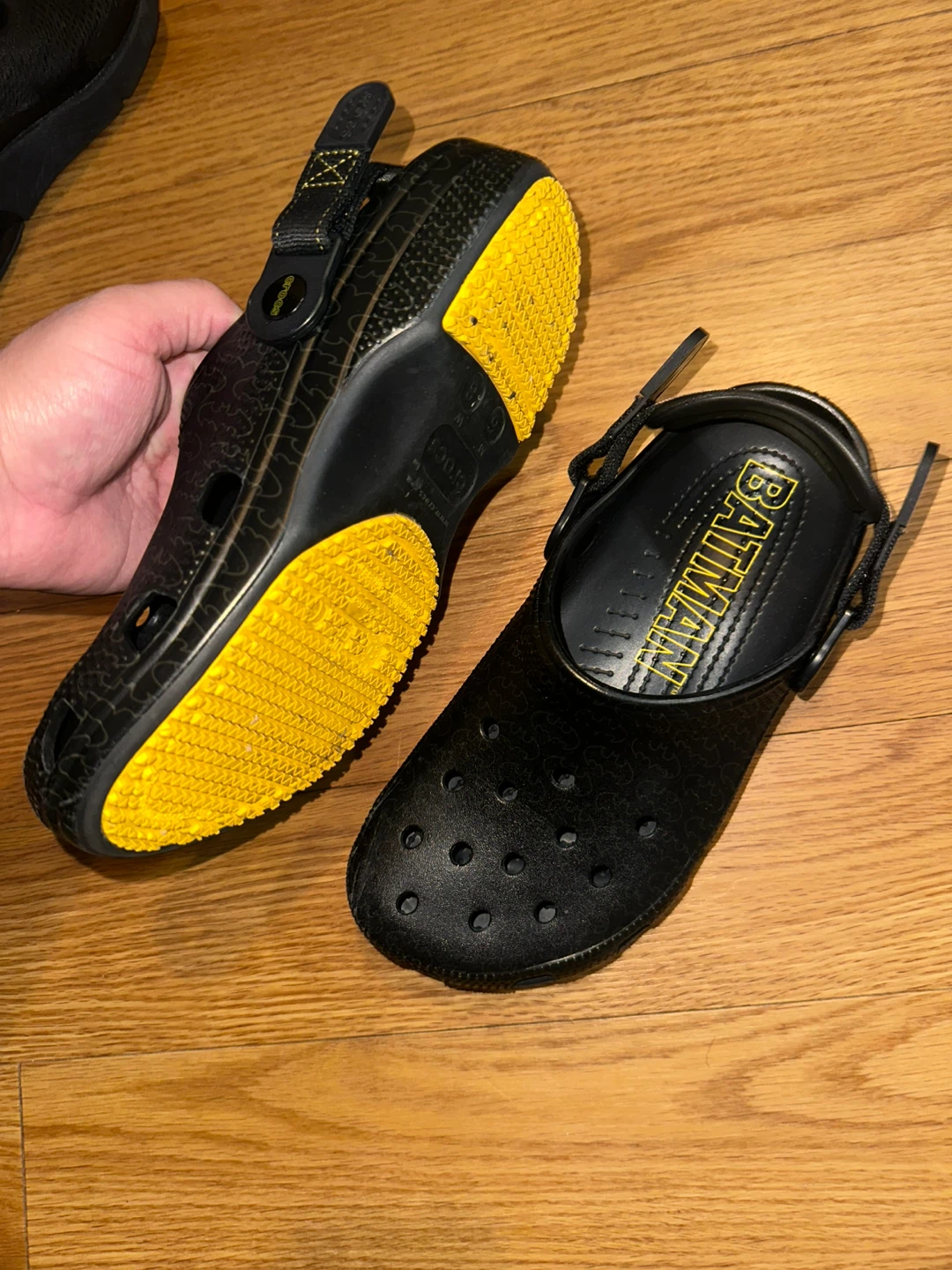 Crocs Batman Clogs - Black 6M 8W - photo 2