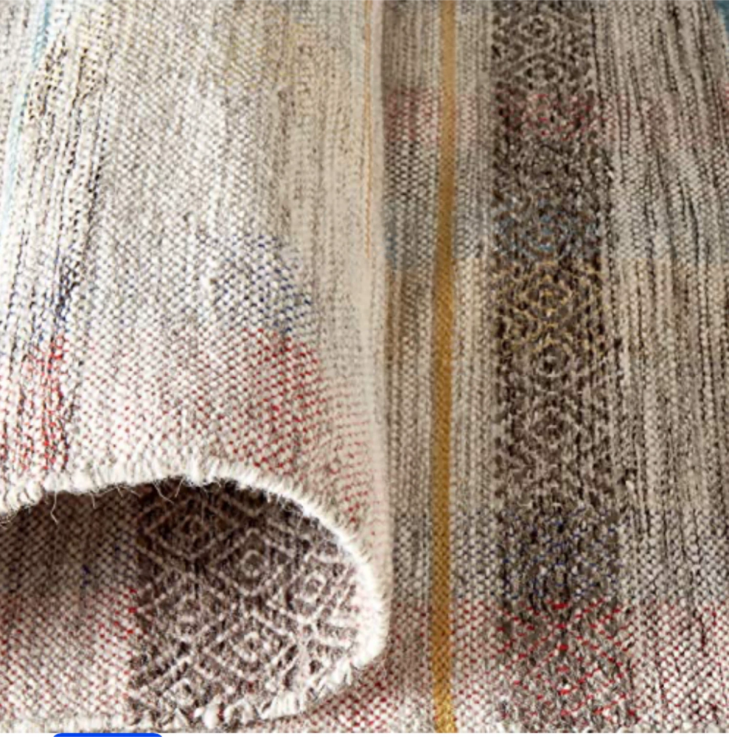 Pure wool handmade lightweight Area Rug with Fringe - photo 4