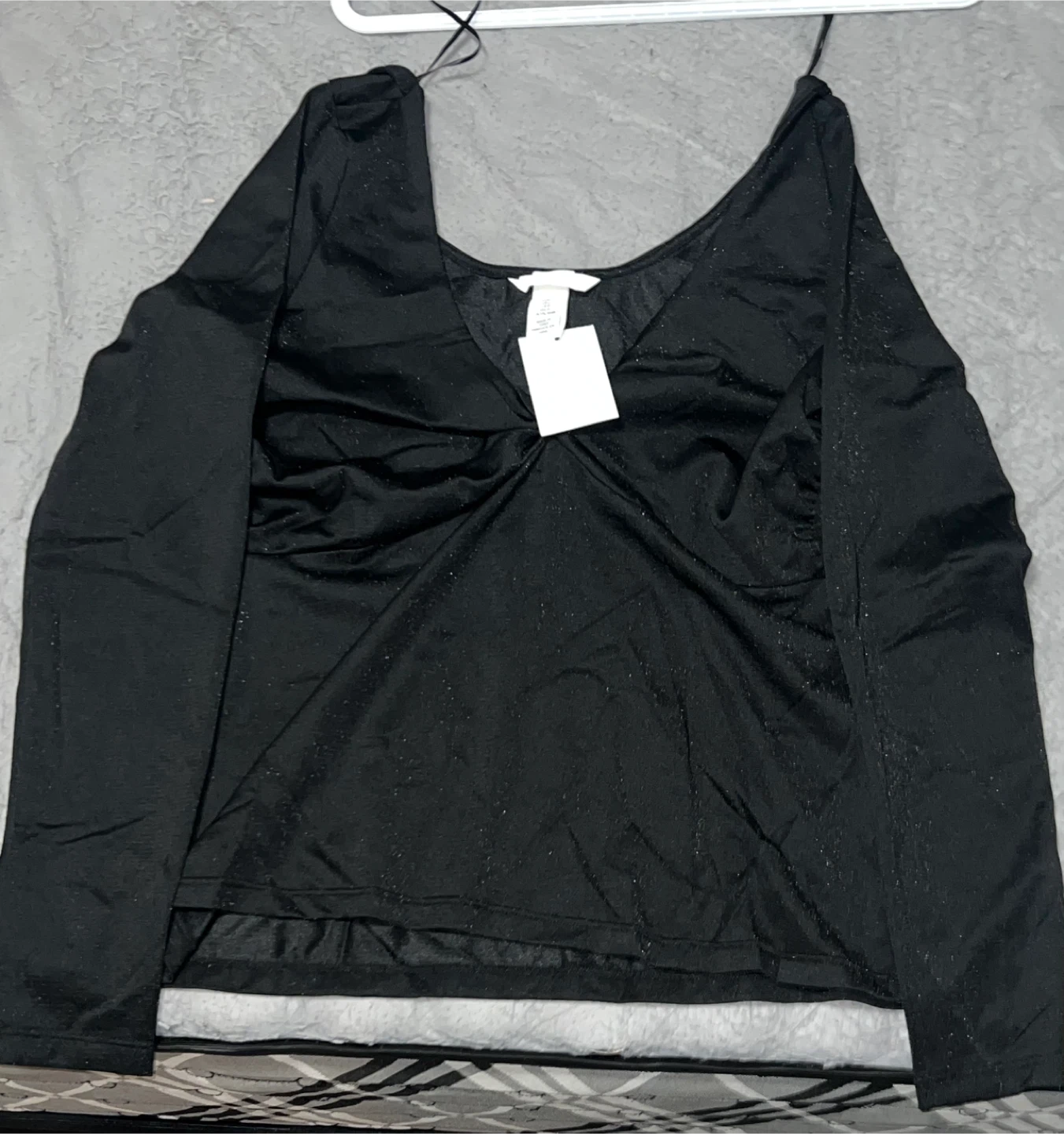 H&M Black Sparkle Long Sleeve Top 🏆