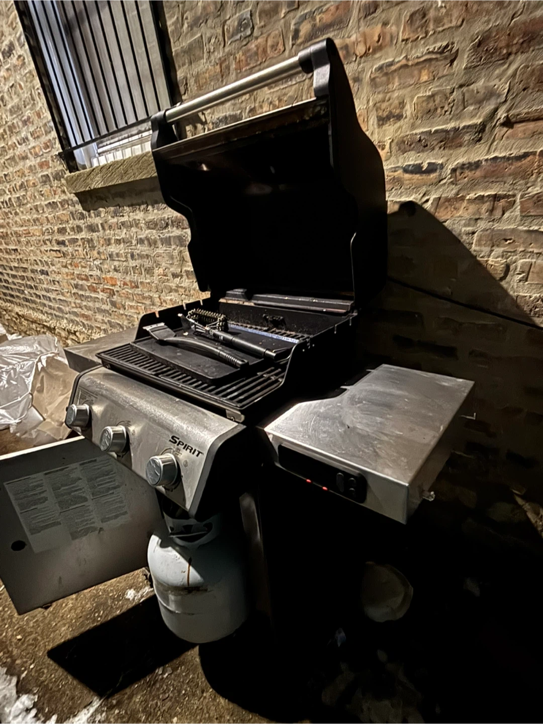 Weber Spirit E210 Gas Grill