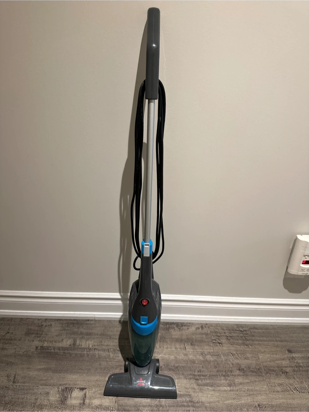 Bissell Lightweight Vacuum - photo 2