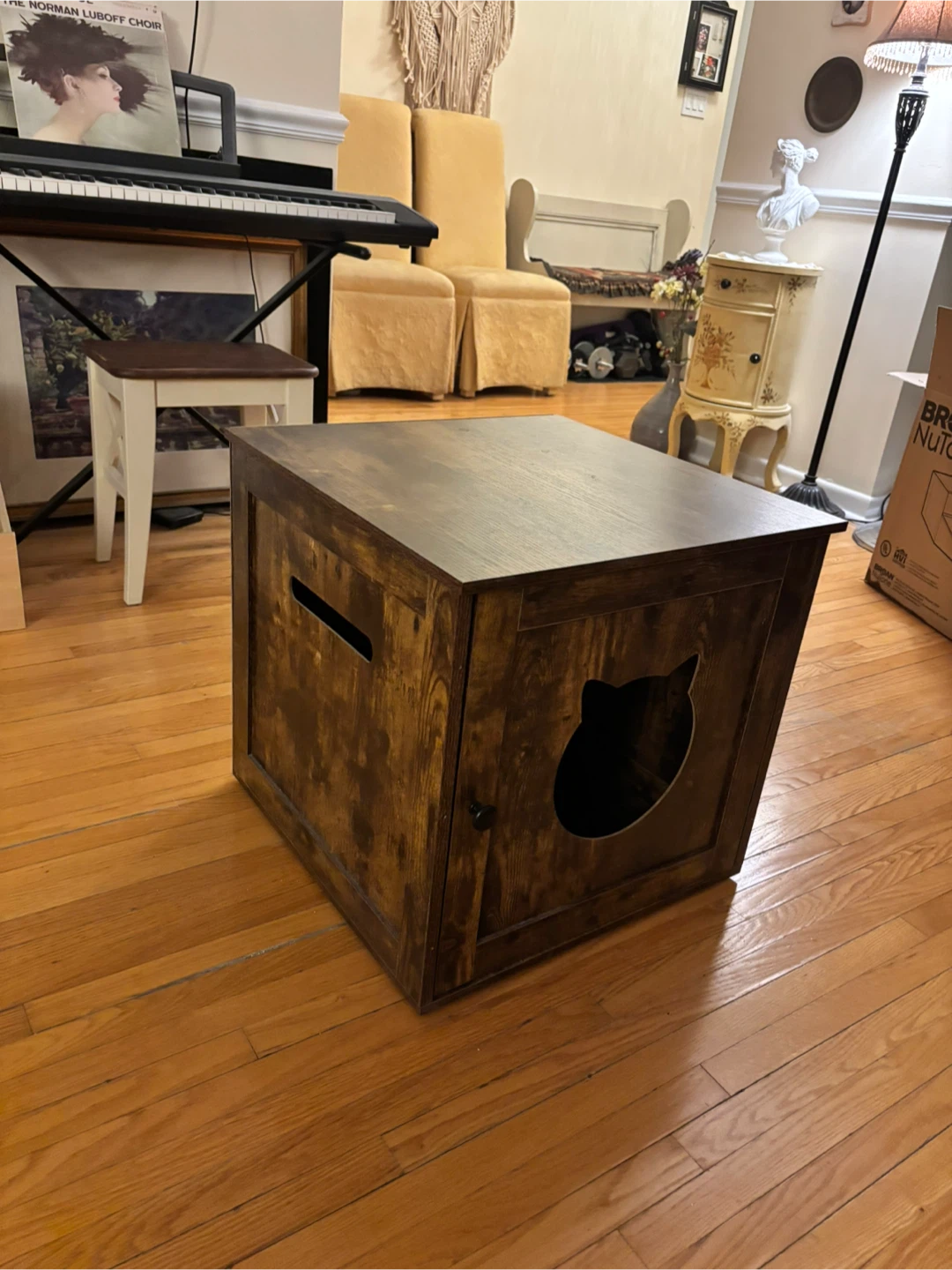 Cat Litter Box Cabinet - photo 3