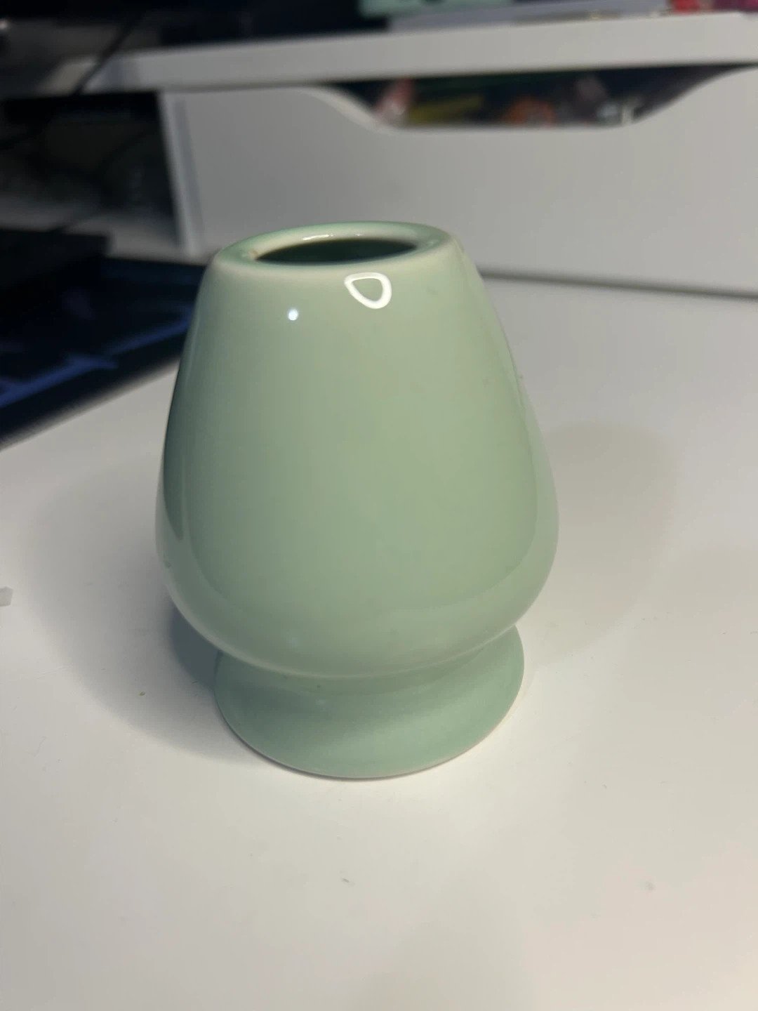 🏆 Green Ceramic Matcha Whisk Holder