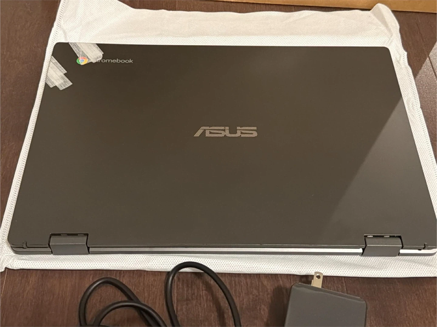 ASUS CM14 Flip 14" Touchscreen 2-in-1 - photo 4