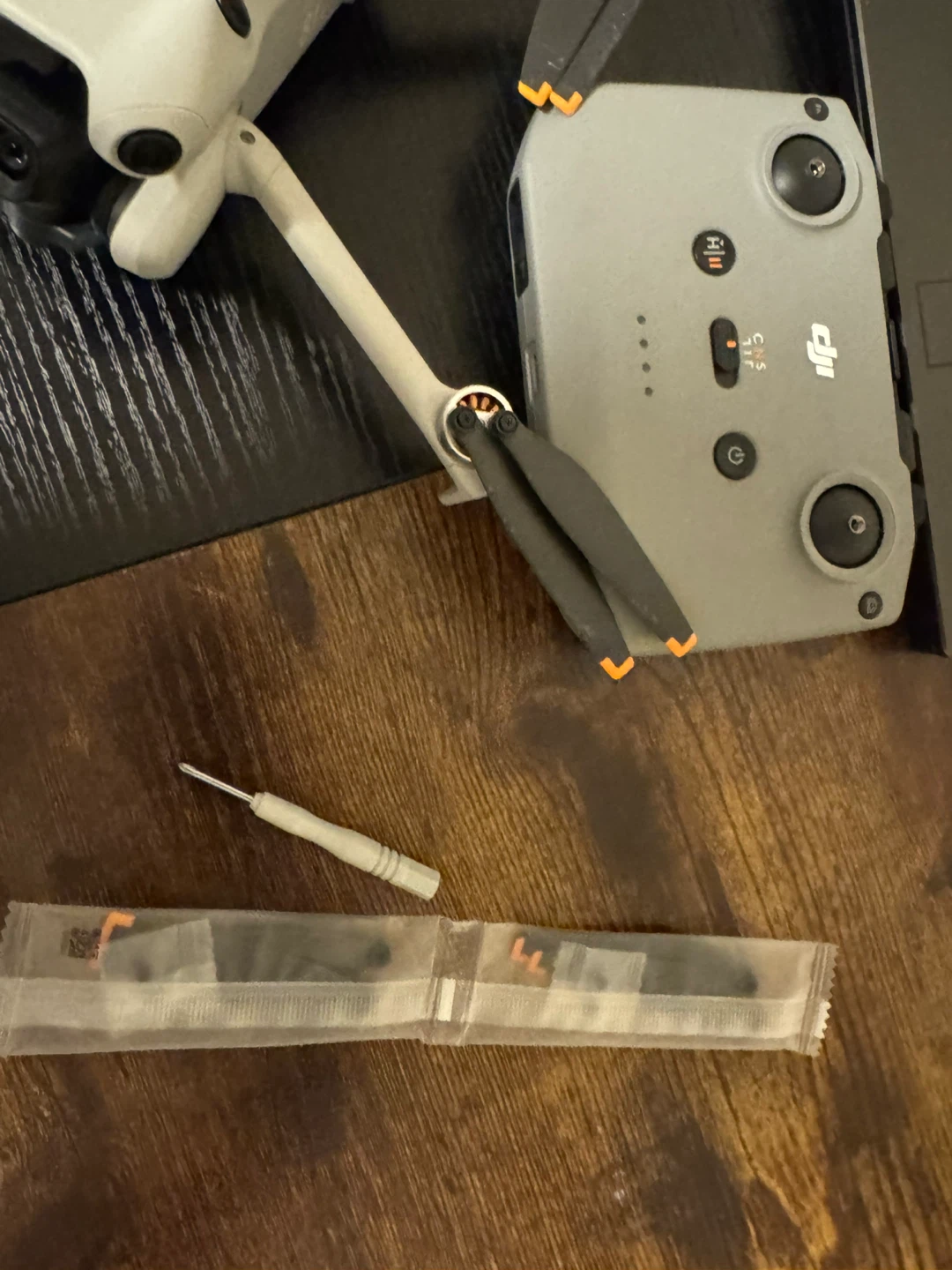 DJI Mini 4 Pro Drone with Controller - photo 3