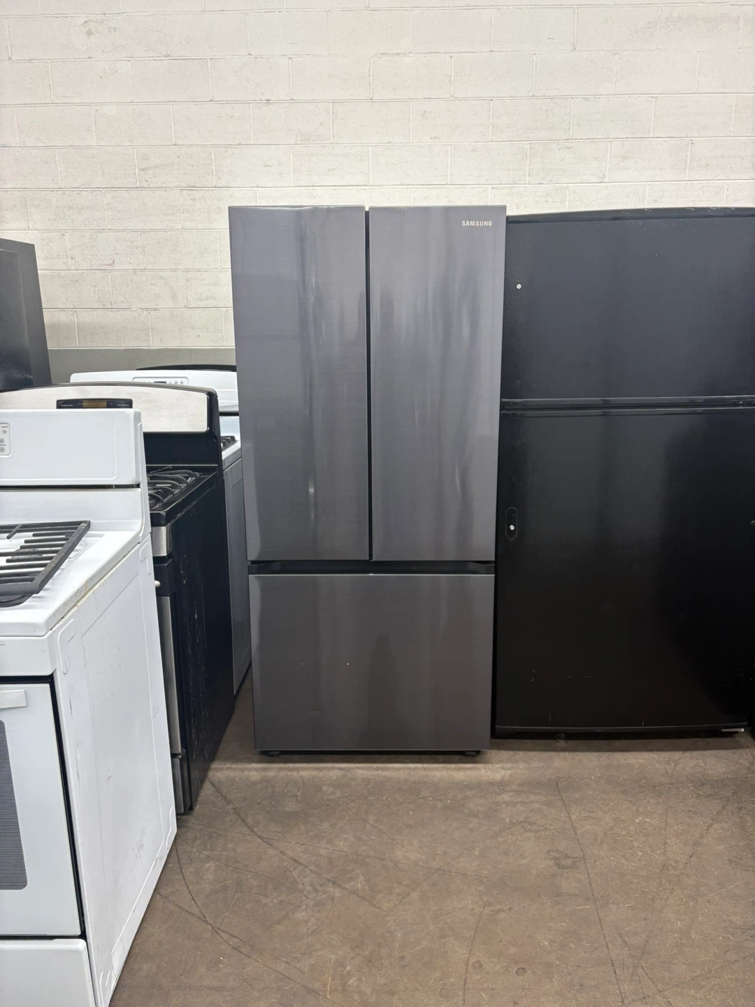 Samsung 4-Door French Door Refrigerator - photo 5
