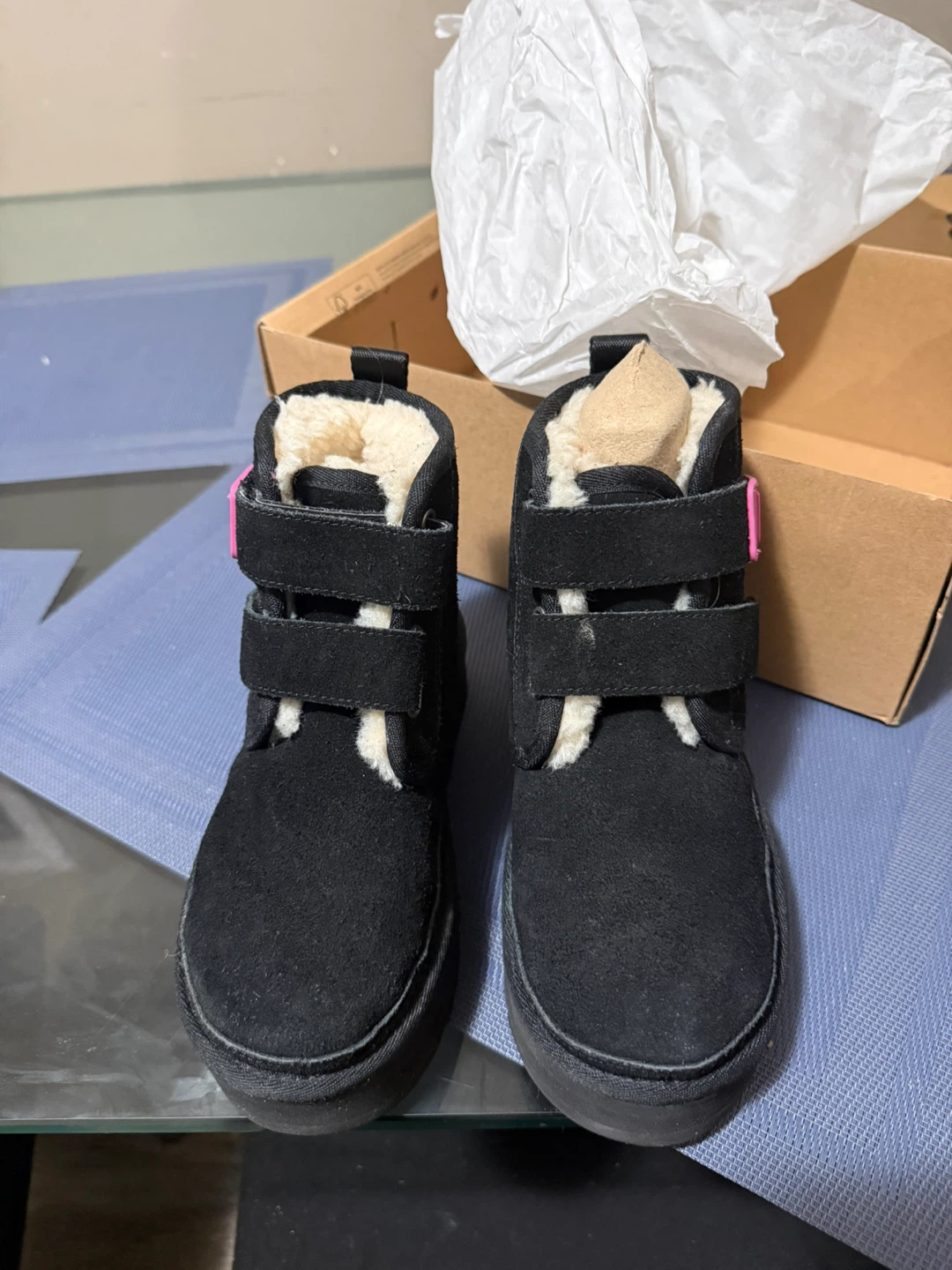 UGG K Neumel Platform Boots - Black - Size 13