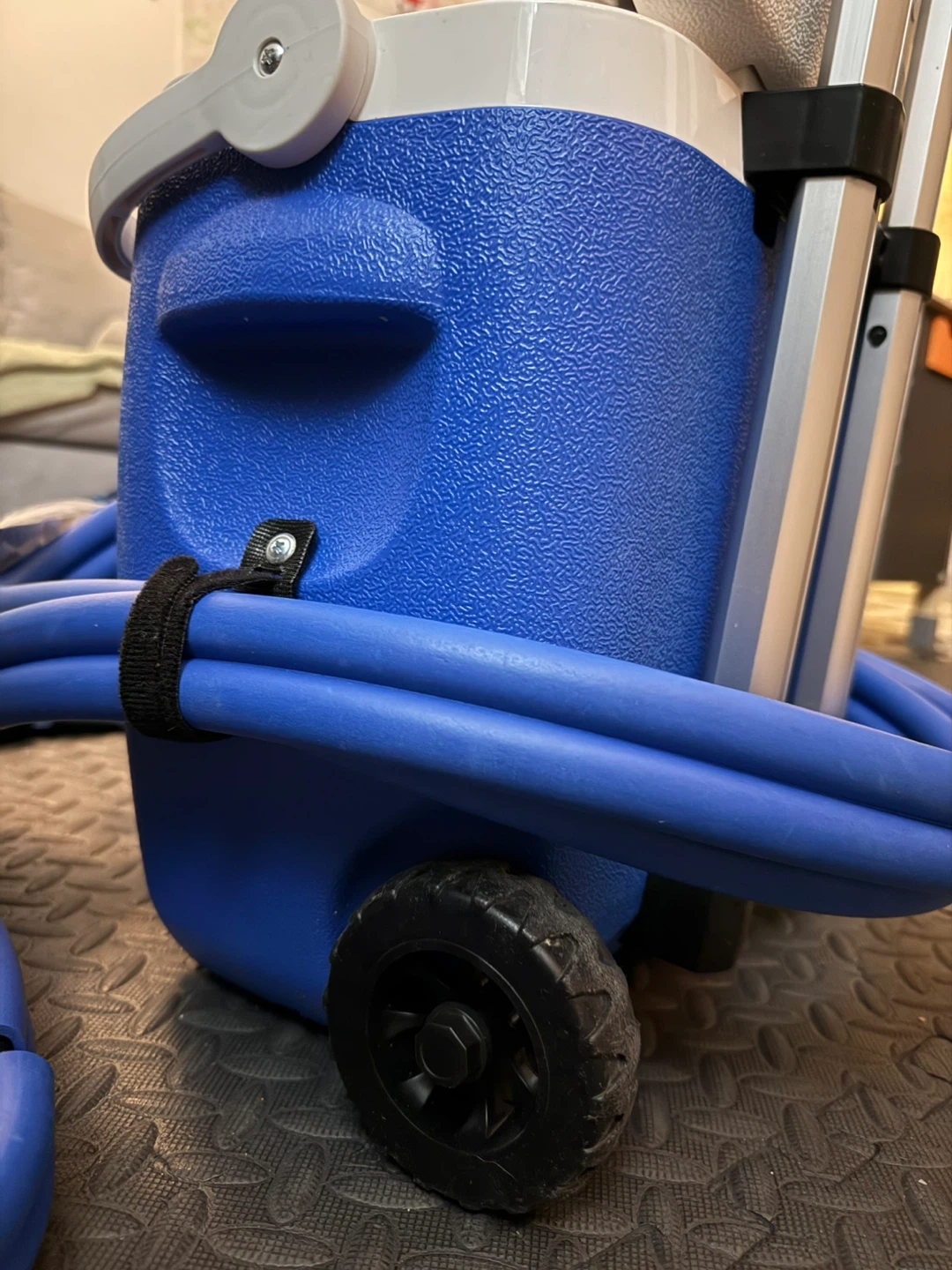 4 Extremity Cooling System by Polar Products (chemotherapy) - photo 5