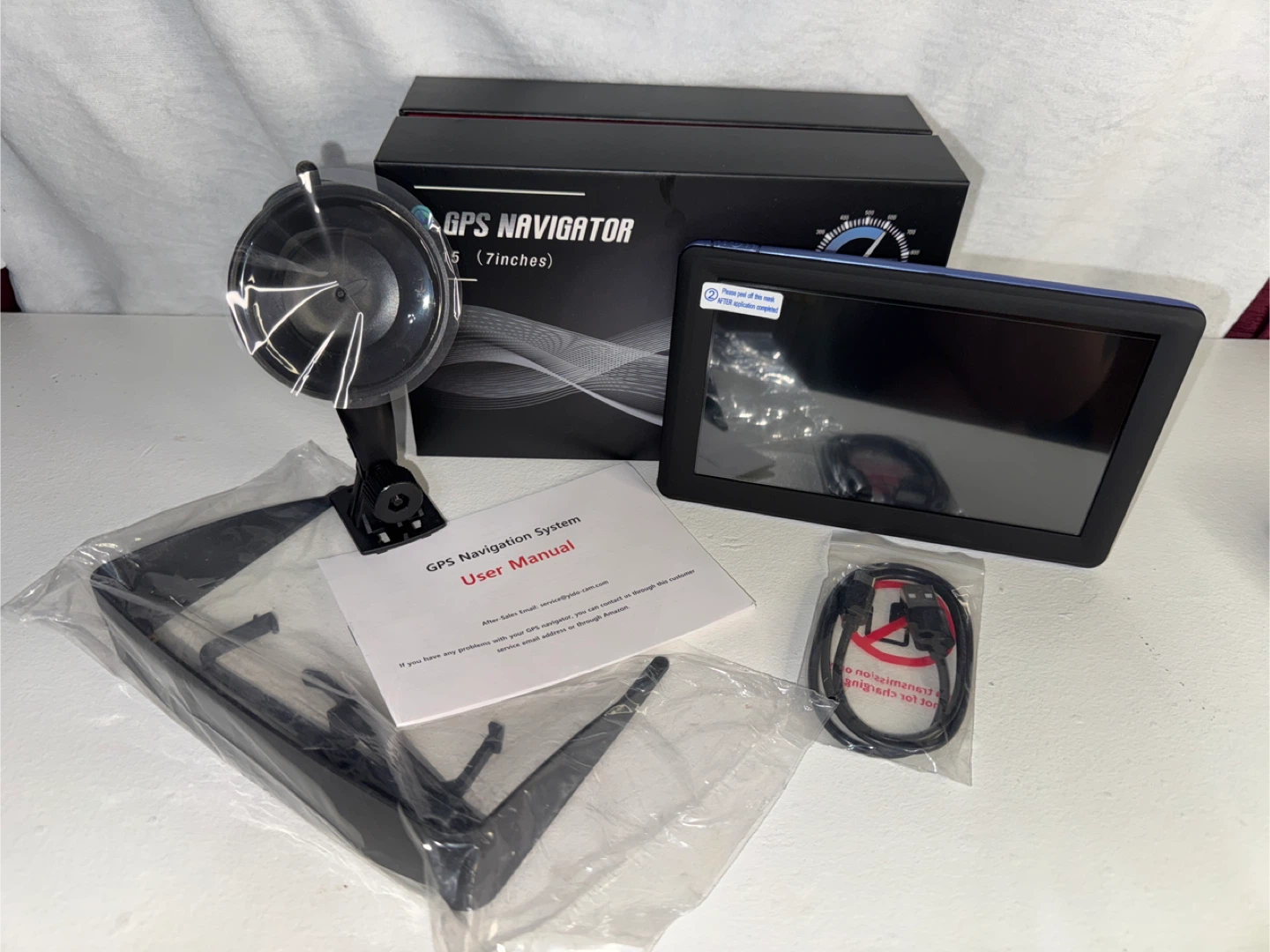 GPS Navigator J715 (7-inch) - photo 2