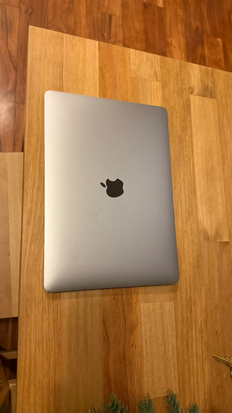 Apple MacBook Air M1 2020