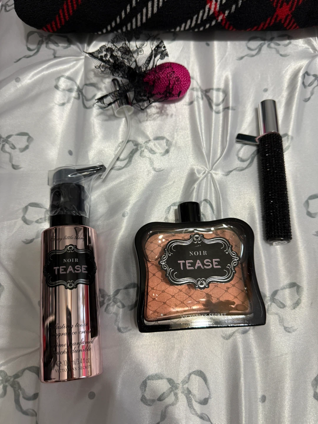 Victoria's Secret Noir Tease Perfume Gift Set - photo 2