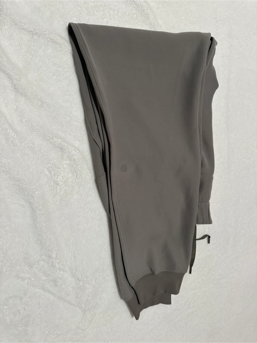 Lululemon Greyish-green Joggers Size 10