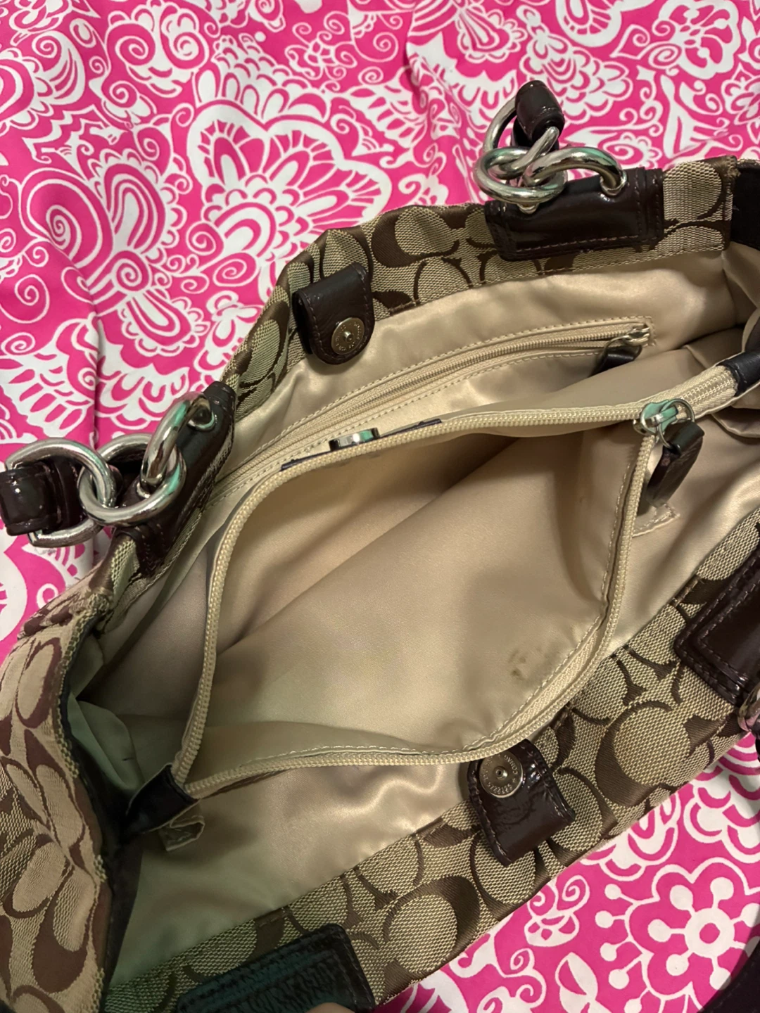 Penelope Signature Jacquard Carryall shoulder bag - photo 5