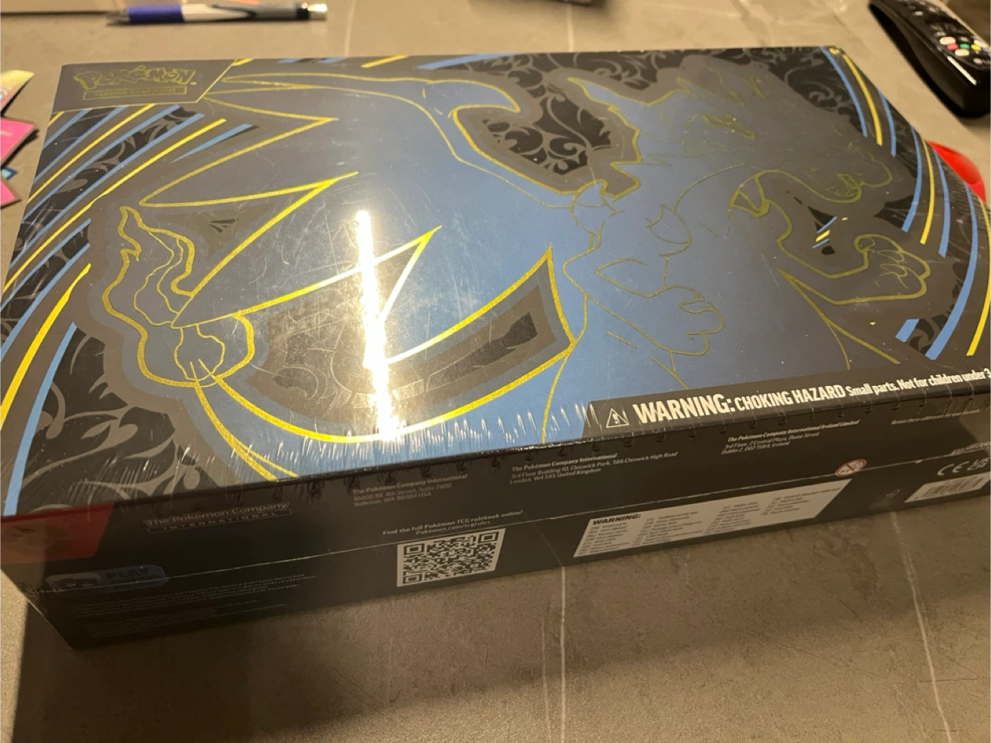 Mega Charizard EX Ultra-Premium Collection - photo 4