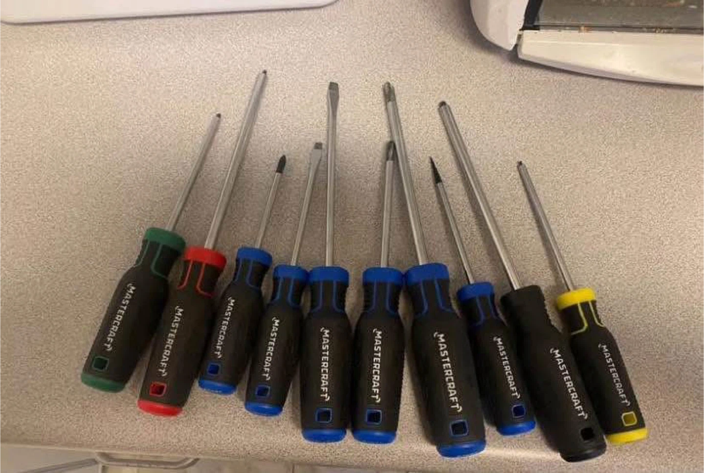 Mastercraft Screwdriver Set (9 Pieces)