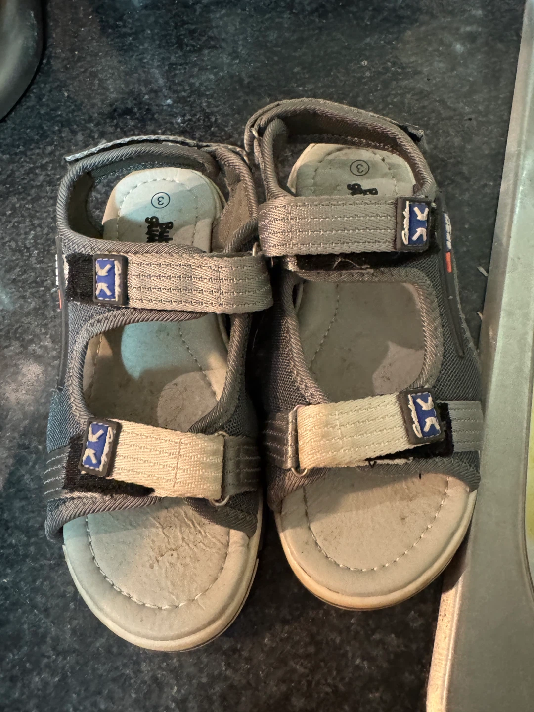 Bubble Guppies Kids Sandals Size 3