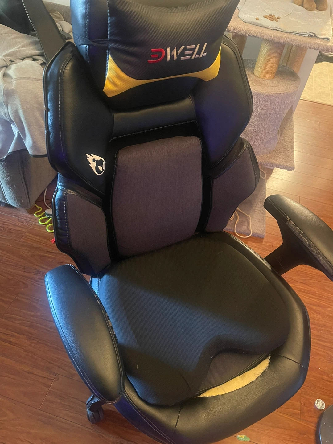 Dwell Gaming Chair