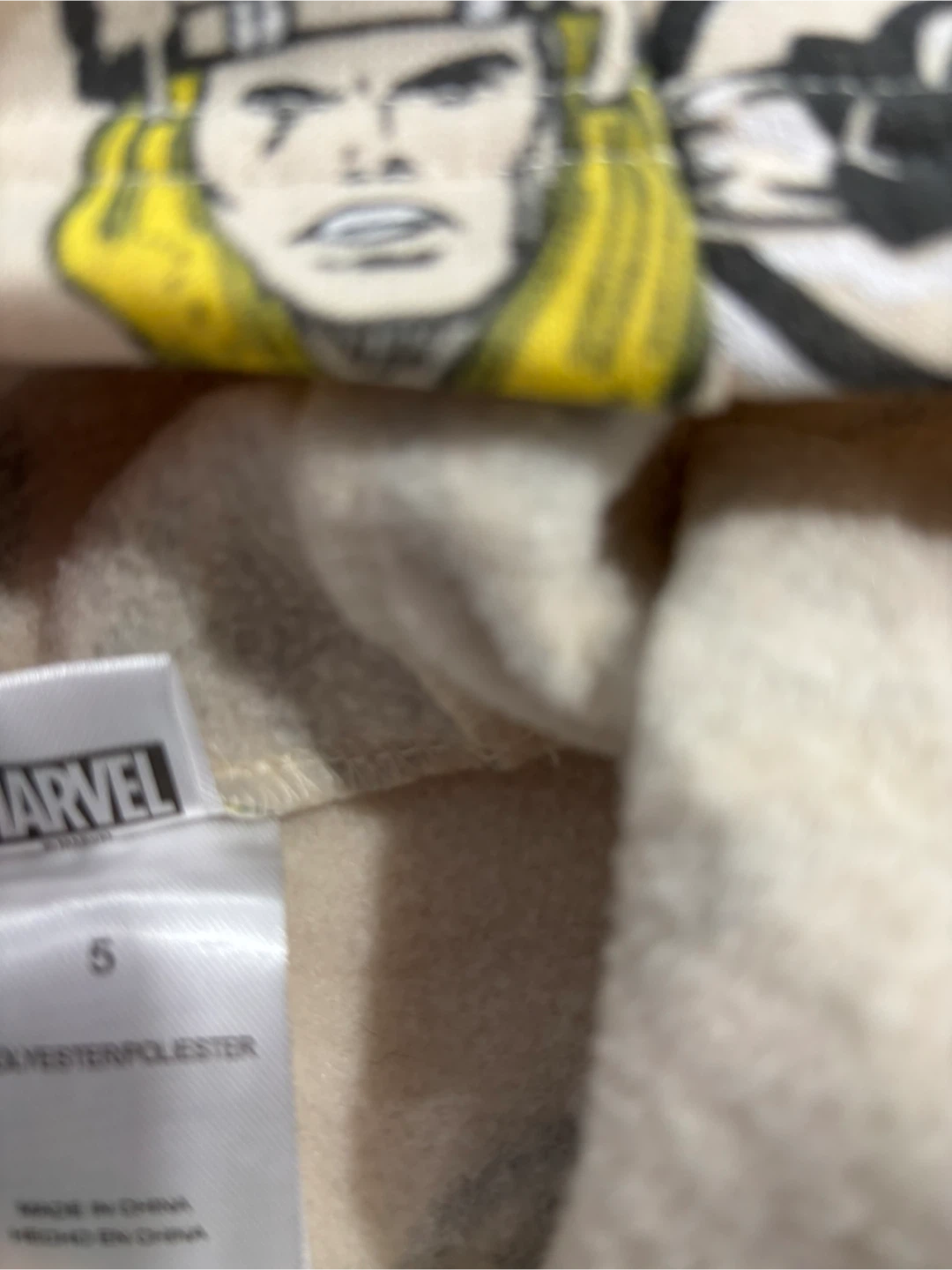 Marvel Avengers Superhero Hoodie Size 5 - photo 3