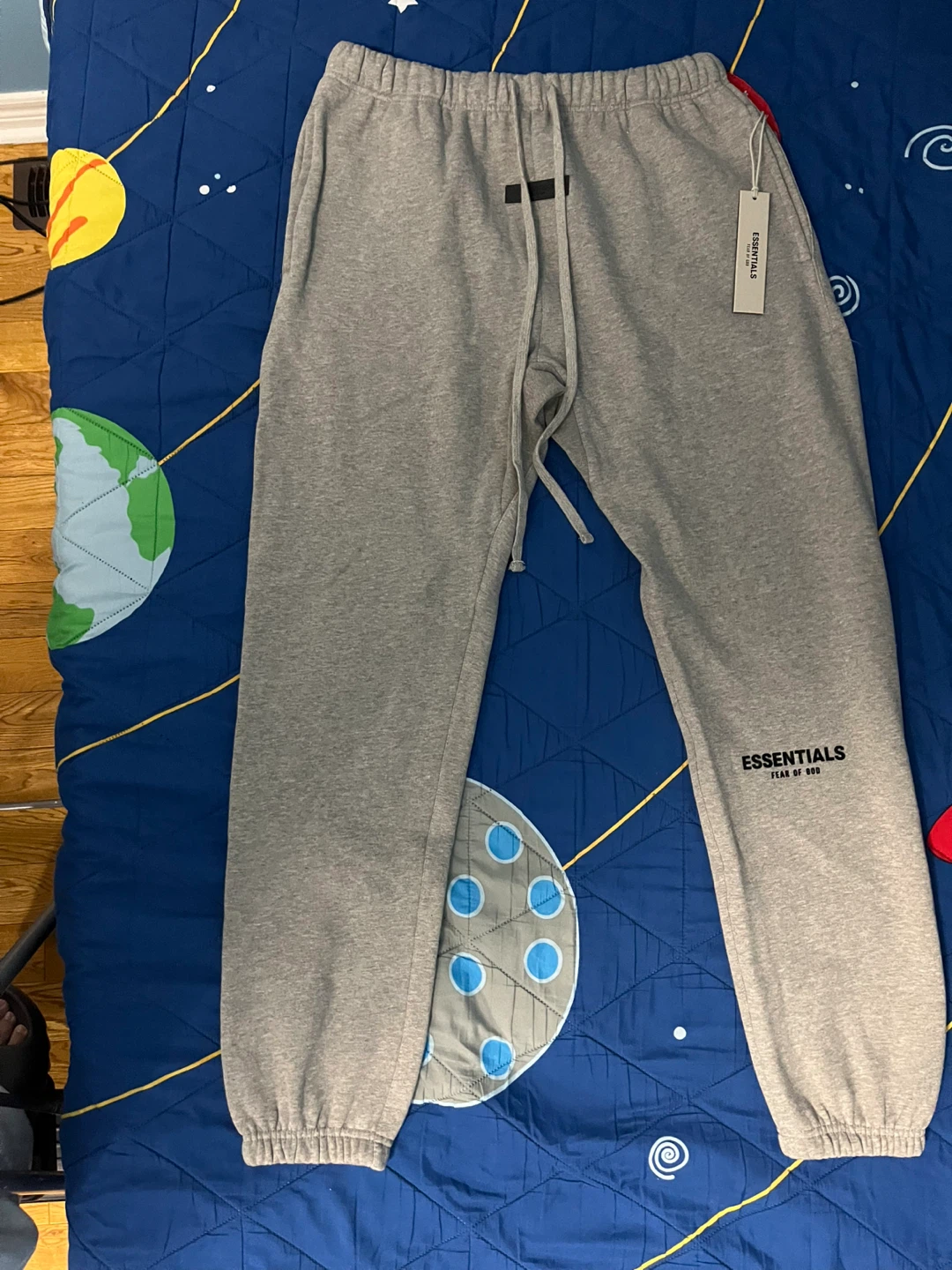 FEAR OF GOD ESSENTIALS Grey Sweatpants XL