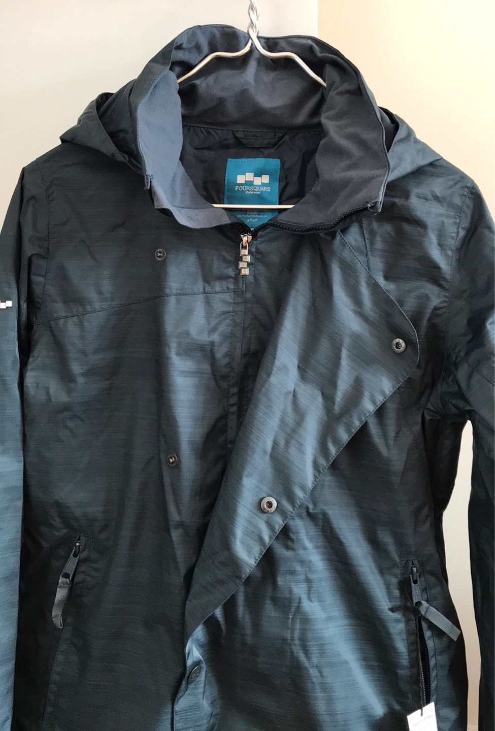 NWT Foursquare Outerwear Jacket Size M - photo 2