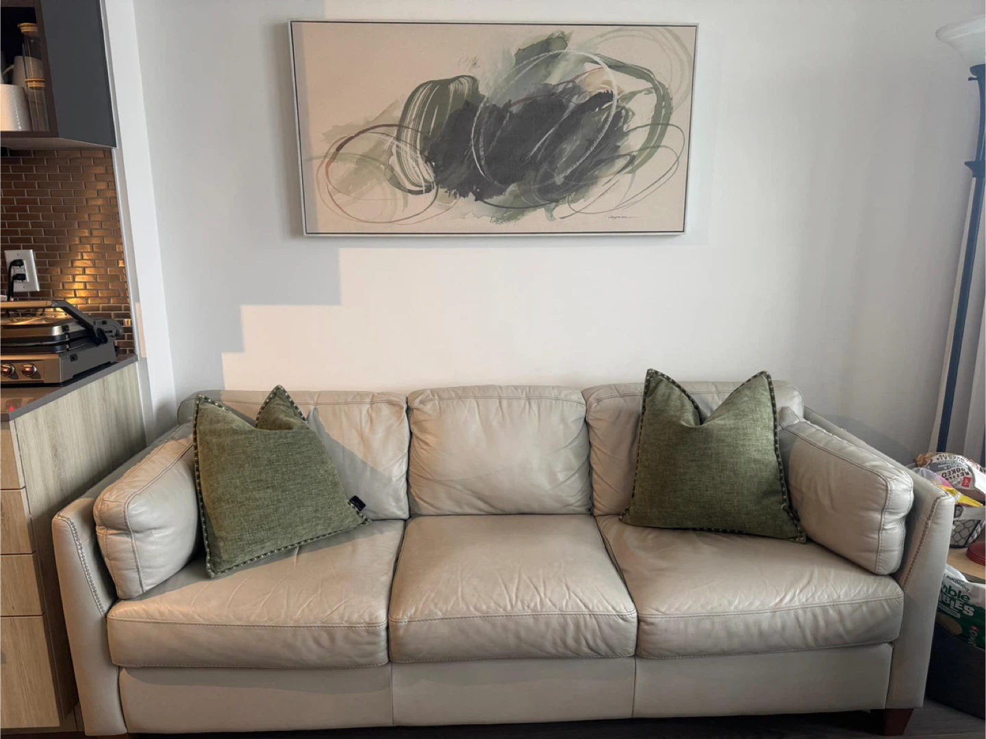 Leather Sofa. MADE IN ITALY