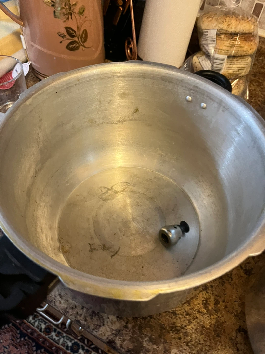 Aluminum Pressure Cooker - photo 4