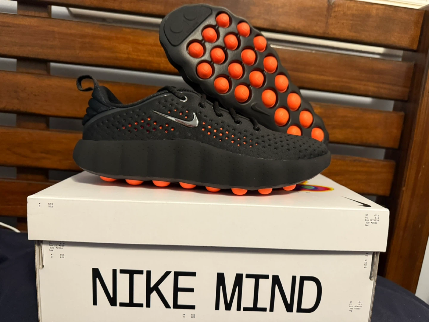 Nike Mind 002 Black/Chrome & Hyper Crimson - Sz 9 ($270)