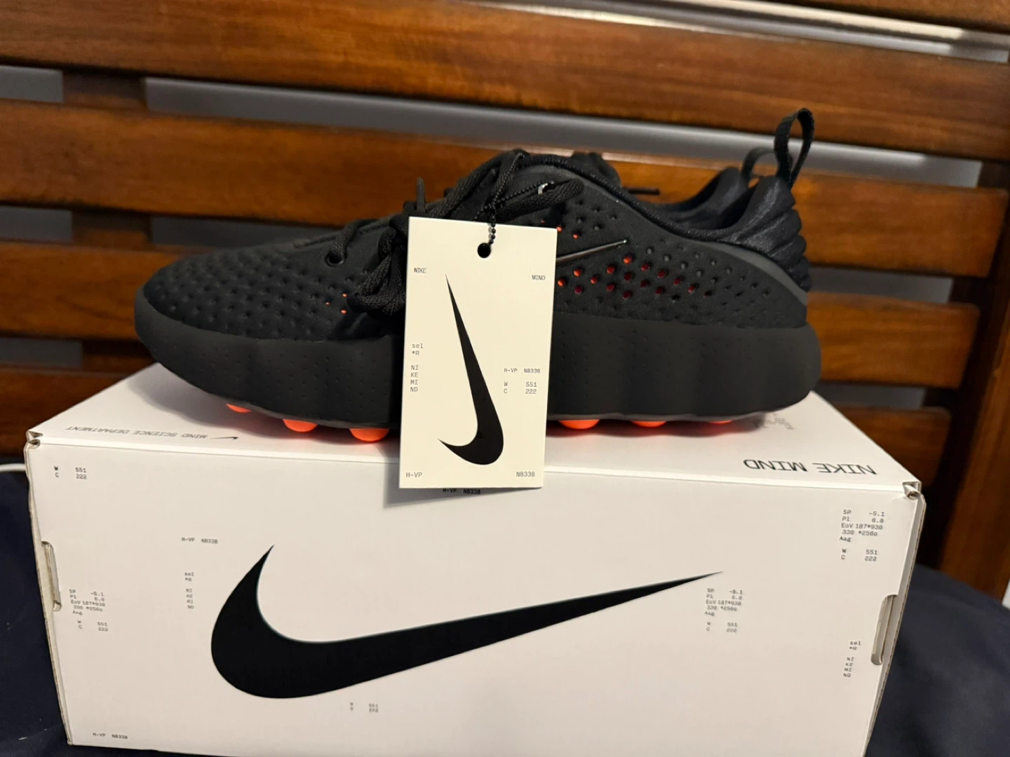 Nike Mind 002 Black/Chrome & Hyper Crimson - Sz 9 ($270) - photo 4