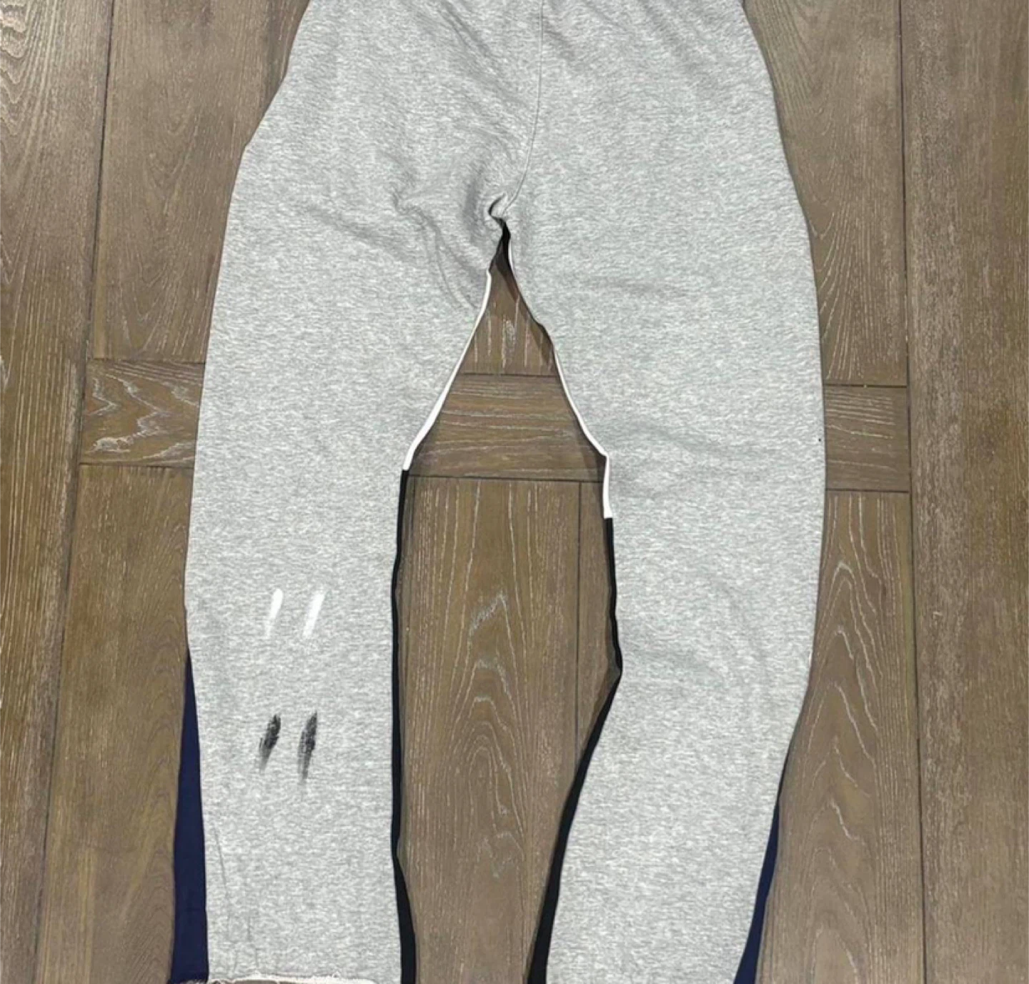 Gallery Dept Grey Paint Splatter Sweatpants – All Sizes – NWT - photo 4