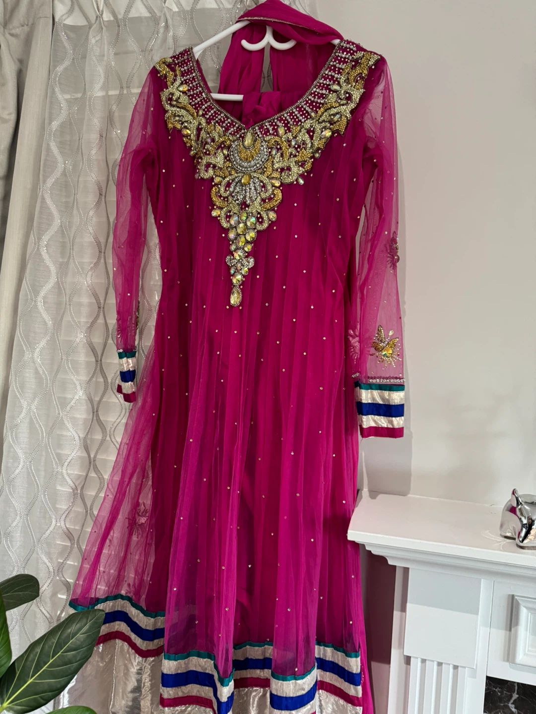 Girls' Pink Embellished Anarkali Suit with Dupatta - photo 3