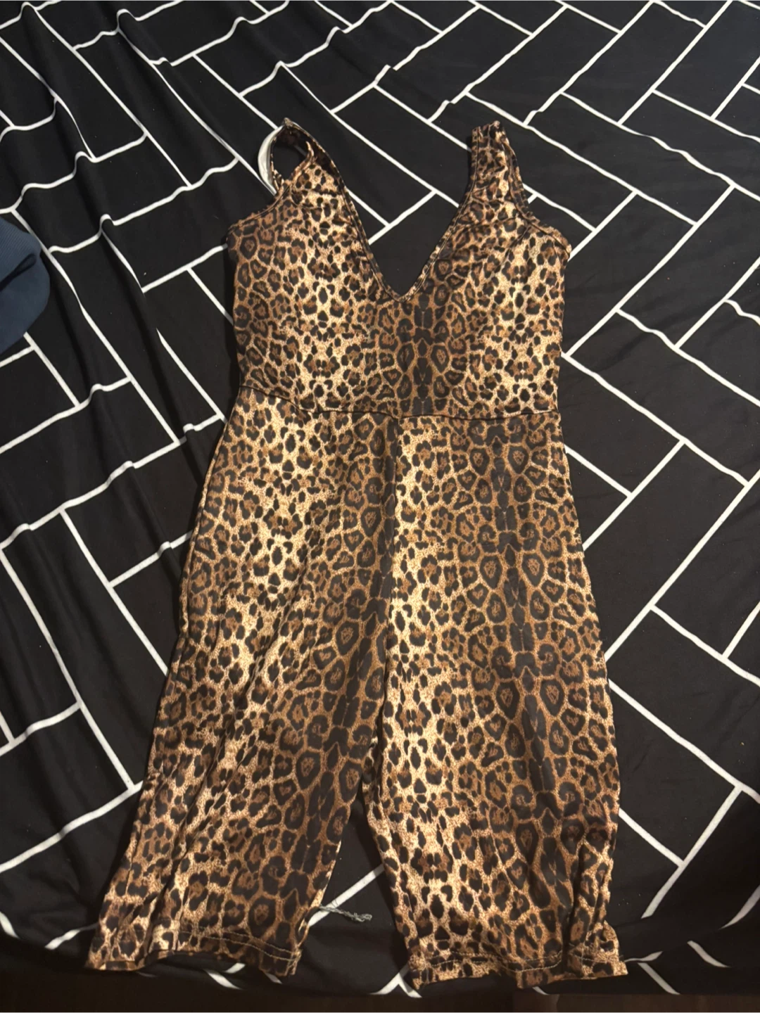 Leopard Print V-Neck Jumpsuit