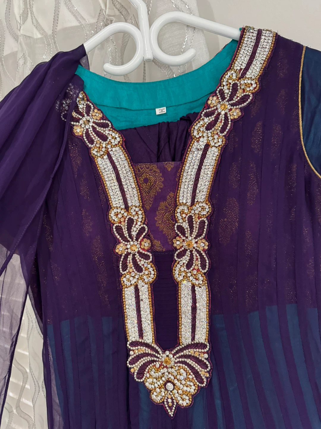 Girls' Purple Salwar Kameez Outfit - photo 3