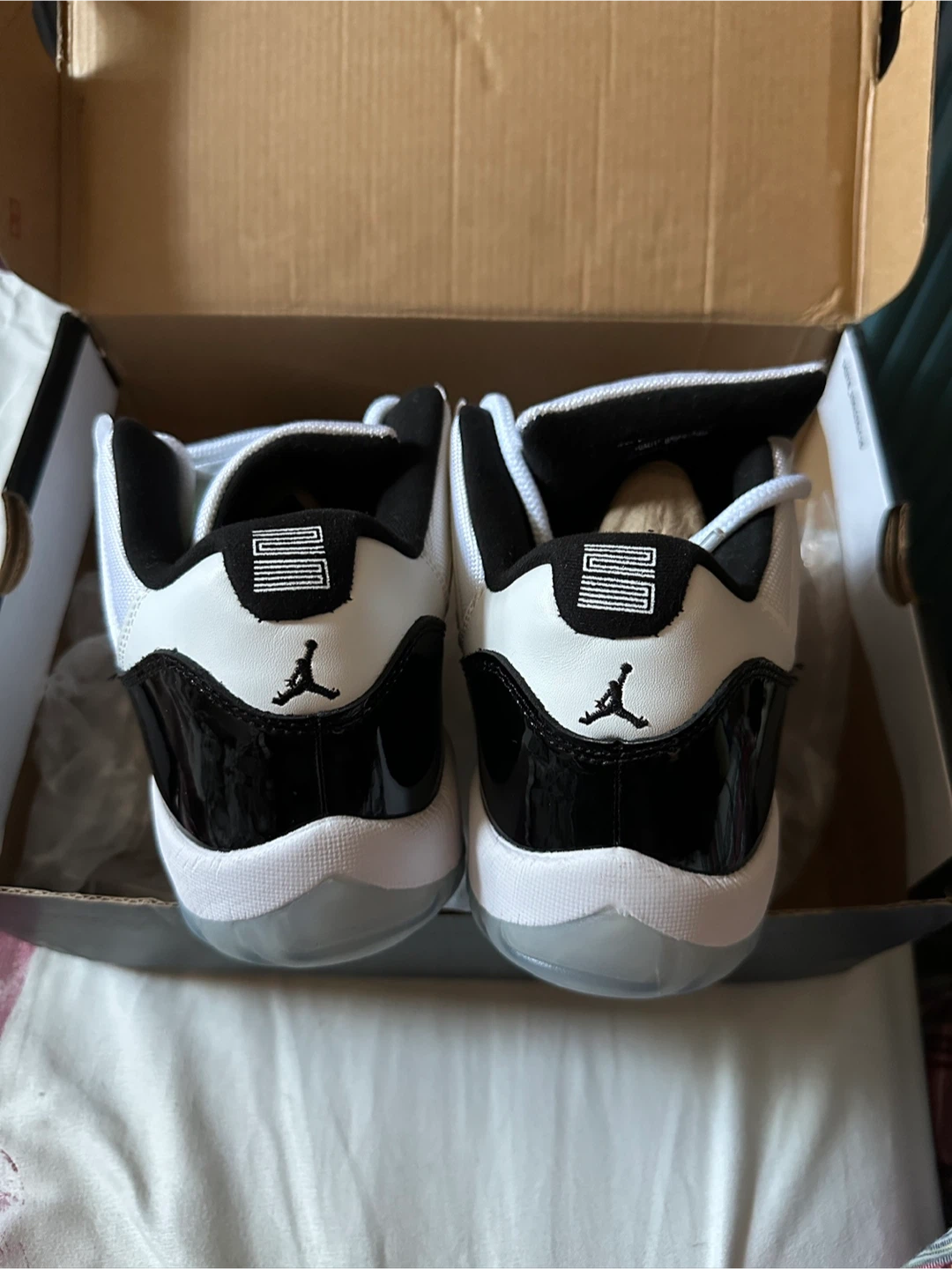 Air Jordan 11 "Concord" Retro Low TD - photo 4