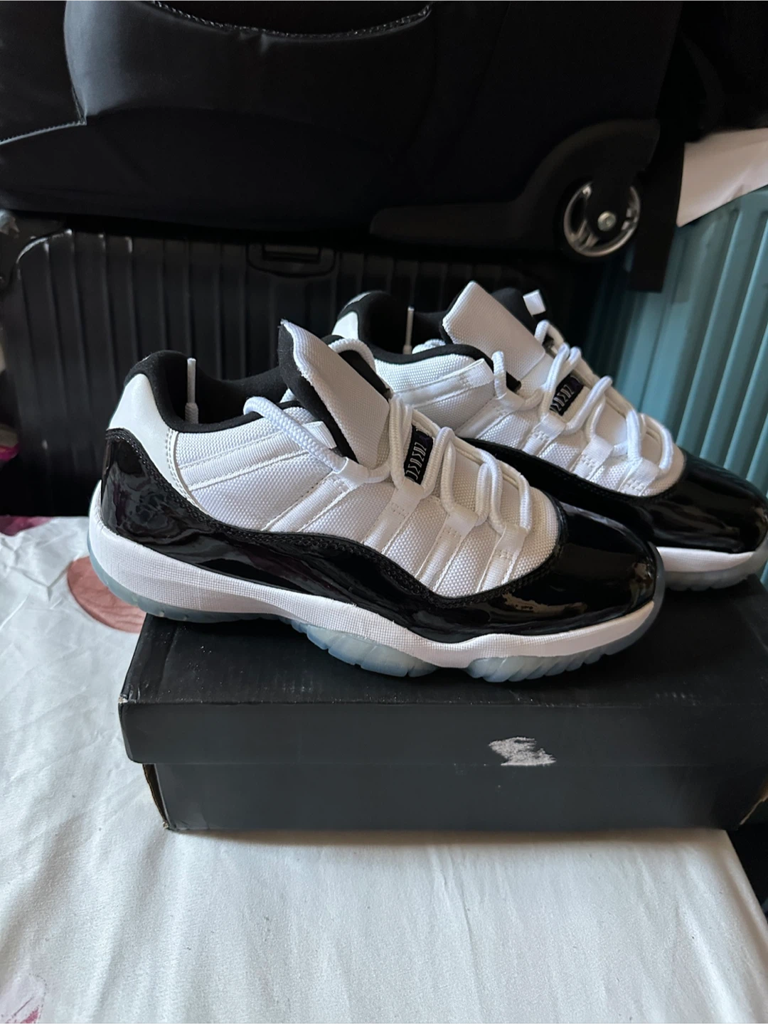 Air Jordan 11 "Concord" Retro Low TD - photo 2