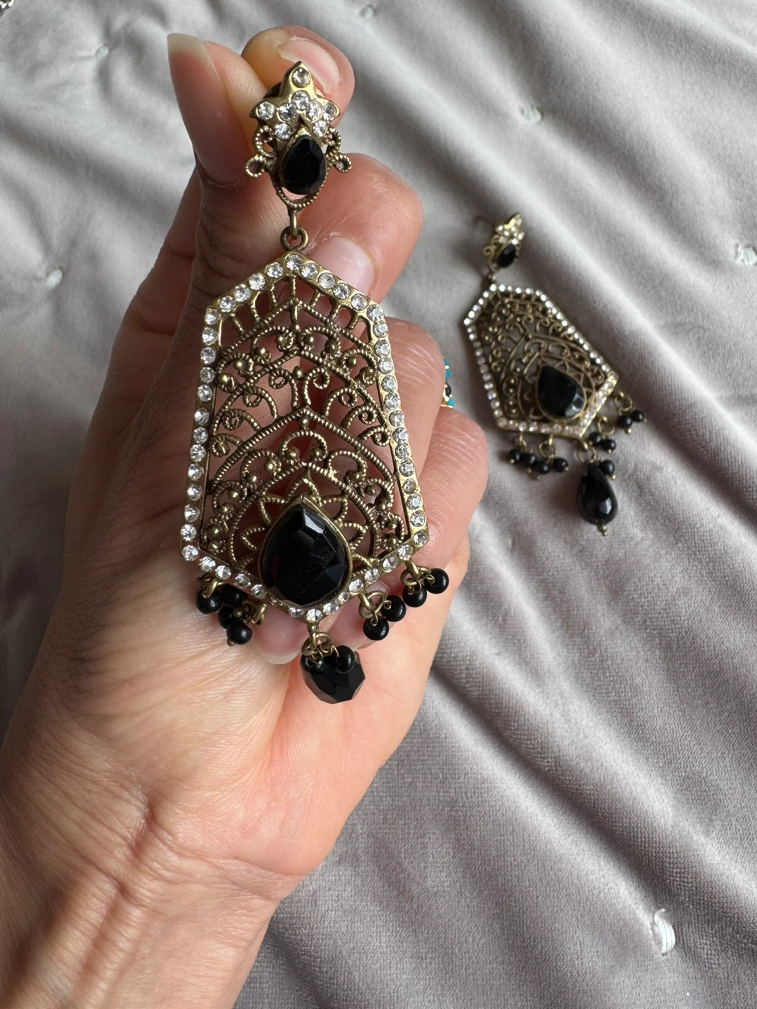 Gold Tone Filigree Dangle Earrings with Black Gems - photo 3