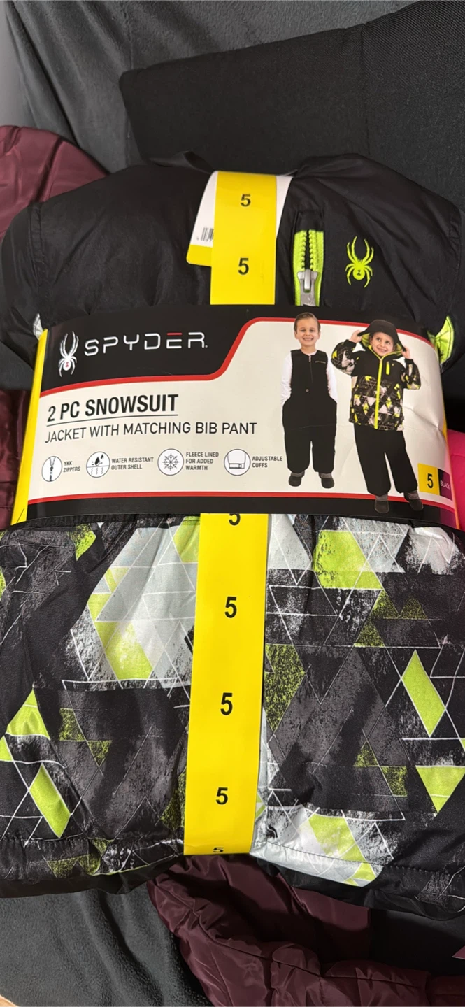 NEw Size 5 Spyder 2-Piece Snowsuit - Jacket and Bib Pants - photo 2